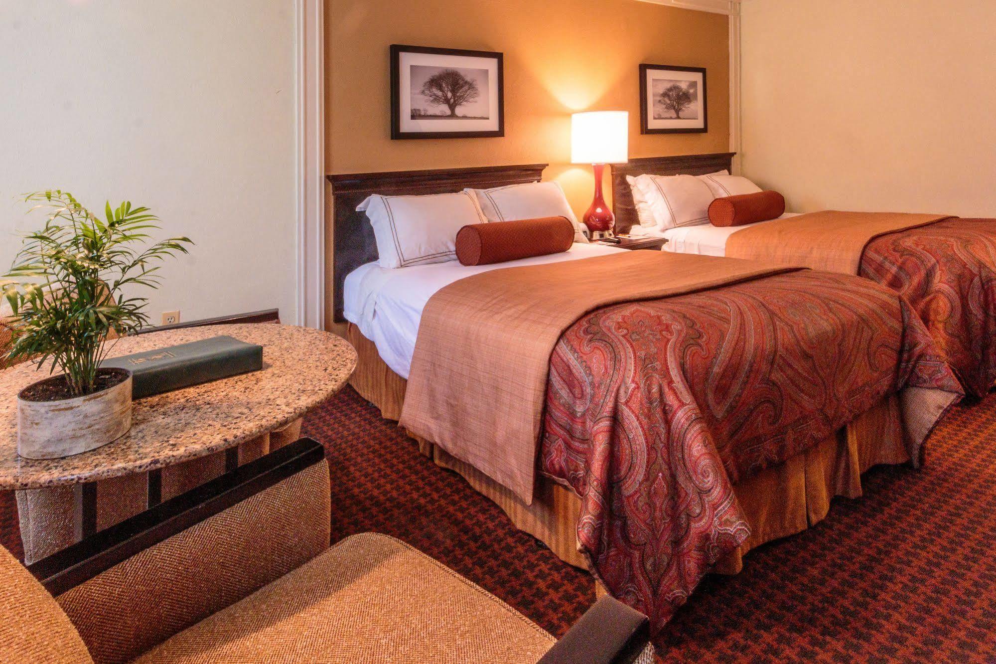 The Olde Mill Inn Basking Ridge Extérieur photo