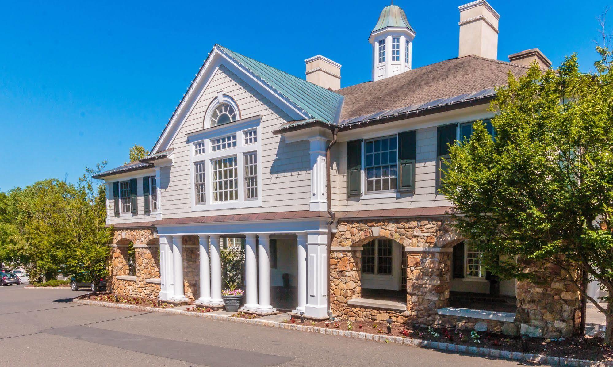 The Olde Mill Inn Basking Ridge Extérieur photo