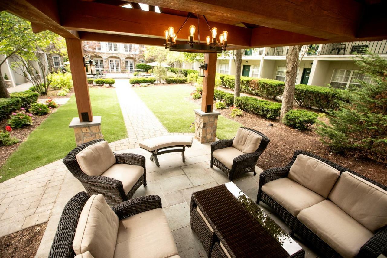 The Olde Mill Inn Basking Ridge Extérieur photo